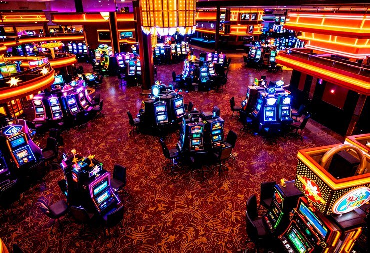 Bonus round feature with free spins and multipliers